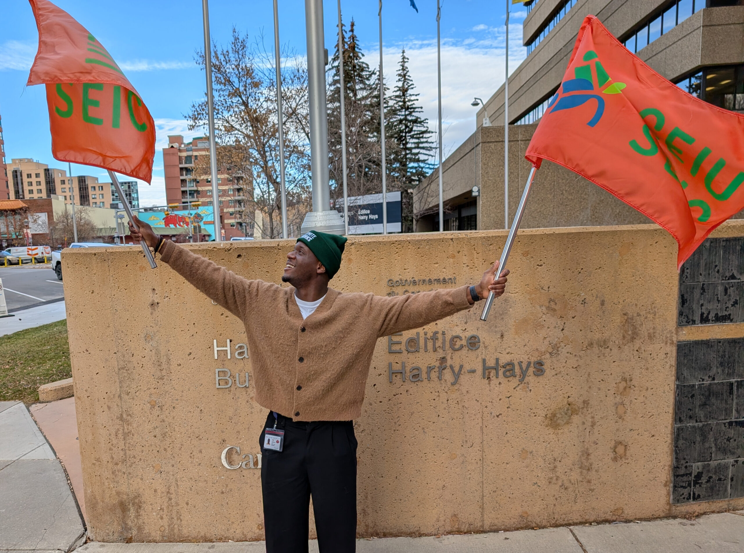 Cette année, à la fête du Travail, le SEIC dit non aux compressions budgétaires Thumbnail